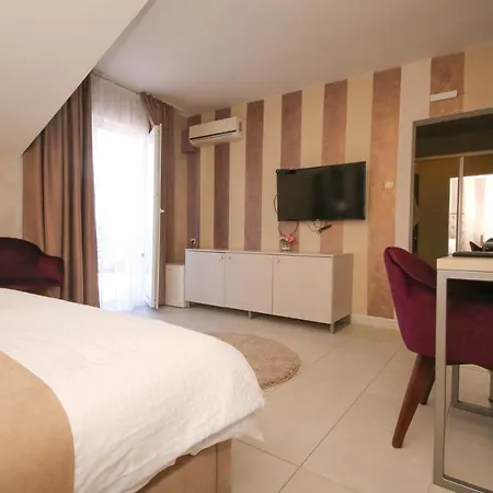 Hotel Bajadera Lux Belgrade