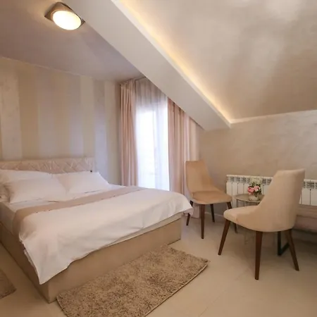 Hotel Bajadera Lux Belgrade