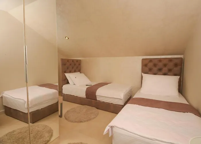 Bajadera Lux 2* Belgrade