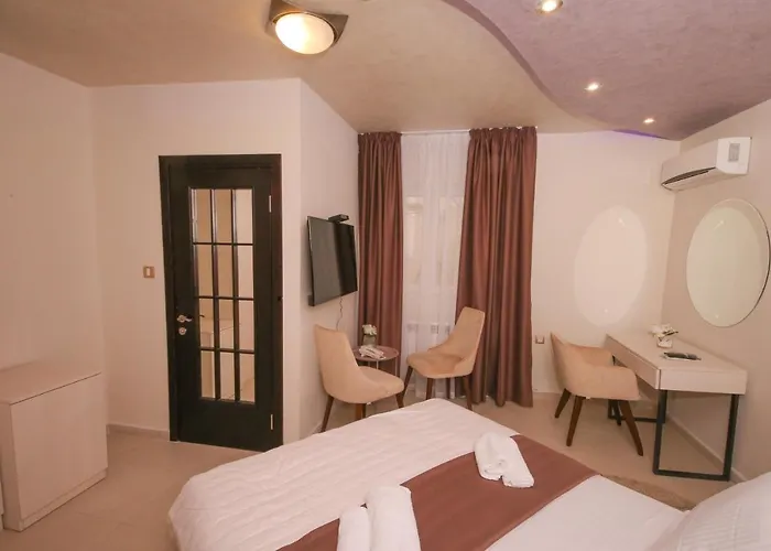 Bajadera Lux 2* Belgrade